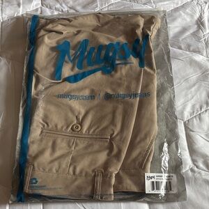 Mugsy Men's Beige Hybrid Shorts